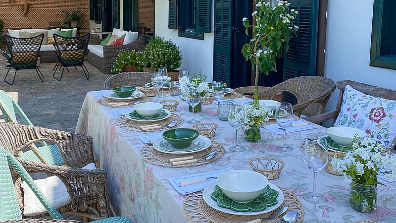 Cómo decorar una mesa bonita sin gastar nada (o casi nada)