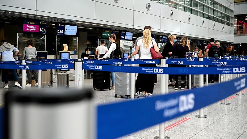 Alemania implanta los test gratuitos para los viajeros que regresen desde el extranjero