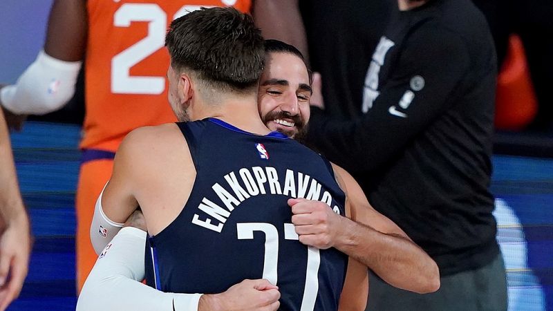 Ricky Rubio le gana la partida a Luka Doncic en el duelo de bases del Suns - Mavericks