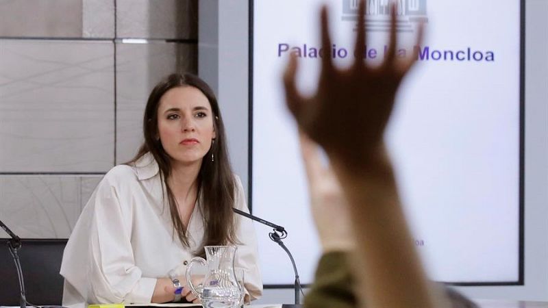 Podemos: "La salida del rey no se pactó con el gobierno de coalición sino con el PSOE. No sabíamos nada"