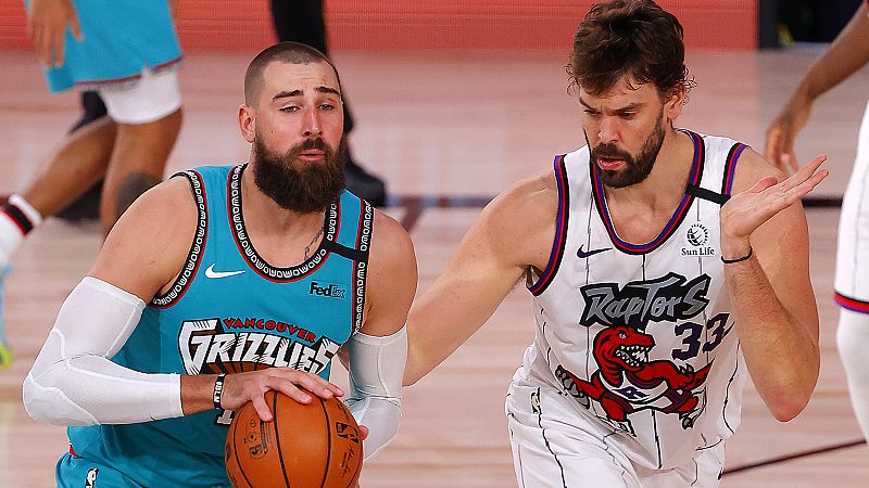 Los Raptors recuperan la senda del triunfo con buenos números de Ibaka y Gasol