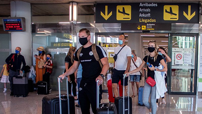 Los aeropuertos de Aena registran casi 7 millones de pasajeros en julio, un 76,2% menos que en 2019