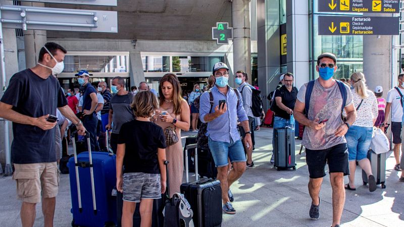 El turoperador TUI cancela los paquetes de viaje a España hasta el 24 de agosto, a excepción de Canarias