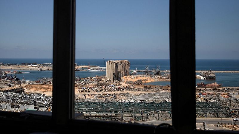 Líbano extiende un mes el estado de emergencia en Beirut por la explosión