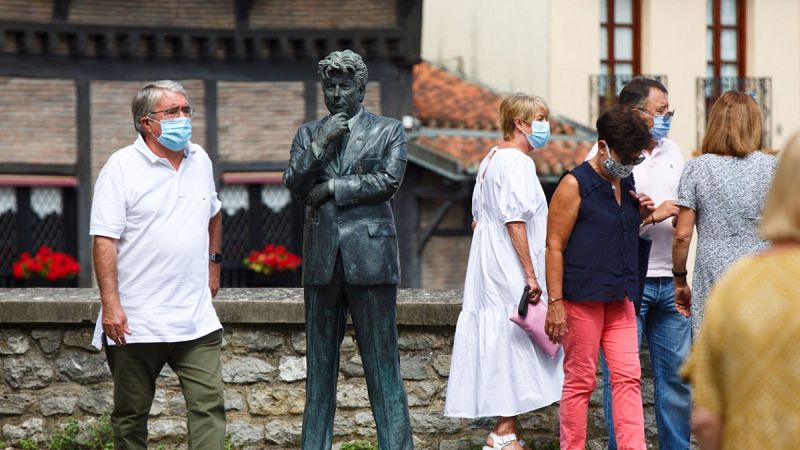 País Vasco confirma "la segunda ola" tras notificar récord de contagios y pide que los niños no se relacionen entre sí