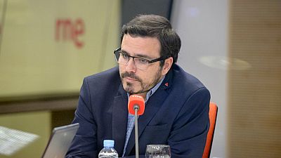 14 horas fin de semana - Alberto Garzón: " La mejor fórmula es la abolición de la prostitución pero con alternativas para las mujeres explotadas" - Escuchar ahora