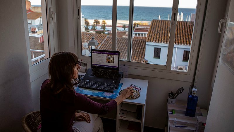 Un nuevo borrador de la futura ley de teletrabajo contempla ampliar el control de las empresas a los trabajadores