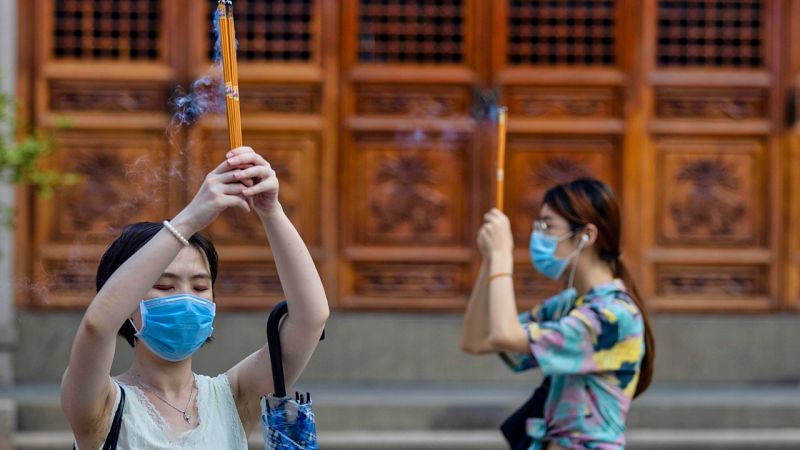 China detecta 9 positivos "importados" y acumula 12 días sin casos locales de coronavirus