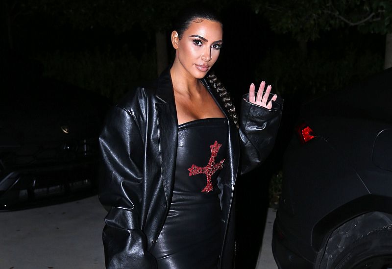 Kim Kardashian estrena la nueva tendencia: el estilo gótico