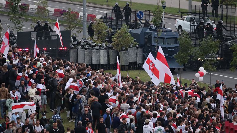 Lukashenko afirma que la "bacanal se acaba", en alusión a las protestas contra el resultado electoral