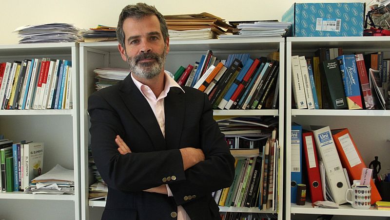 "Hay que cambiar el discurso; los niños se van a contagiar porque la transmisión comunitaria es muy alta"