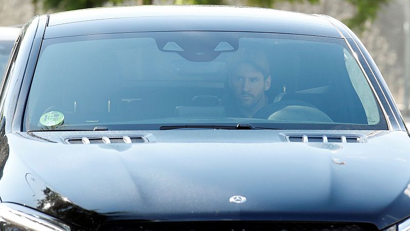 Leo Messi vuelve a entrenarse con el Barça