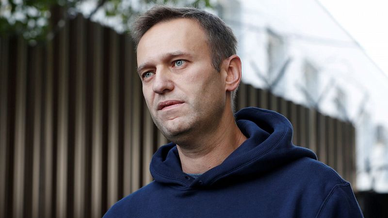 Mejora el estado de salud de Navalny mientras aumentan las tensiones con Rusia