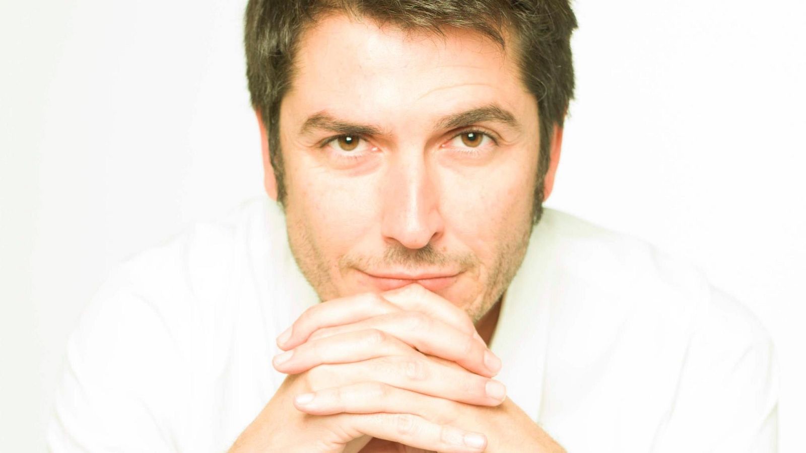 Carlos del Amor, premio Espasa 2020 por su ensayo 'Emocionarte. La doble vida de los cuadros'