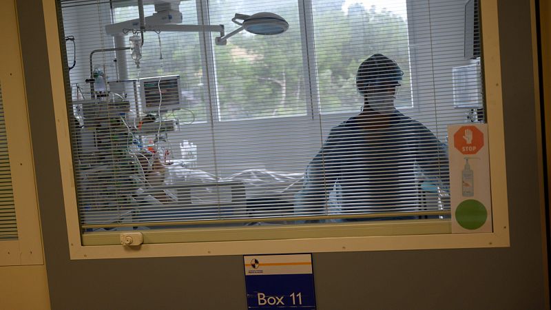 Cataluña registra cuatro reinfecciones de COVID-19, una de ellas grave