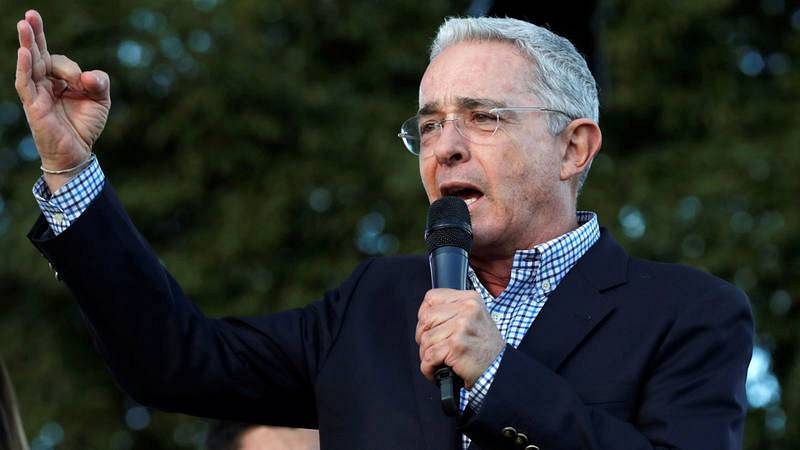 La Corte Suprema de Colombia remite a la Fiscalía el proceso contra Uribe por presuntos nexos con tres masacres
