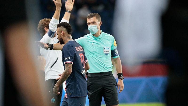 ¿Es racista el mundo del deporte en España?