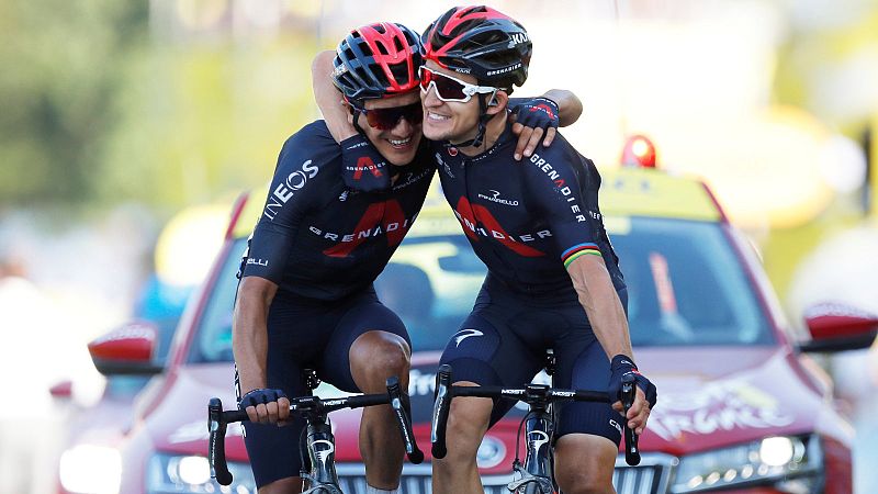 Kwiatkowski y Carapaz recuperan el orgullo del Ineos mientras Roglic no permite ni un solo susto