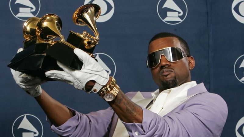 Kanye West orina en su propio Grammy: así han sido sus últimas 24 horas fuera de control