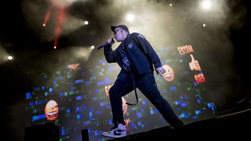 Así ha sido el concierto histórico de Bad Bunny: subido en un camión y por las calles de Nueva York