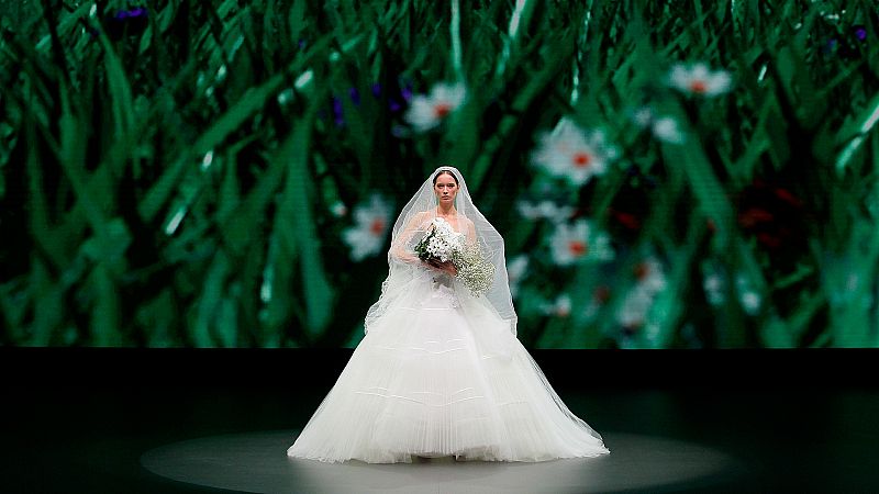 Yolancris tiene los vestidos de novia que querrás ver y tocar