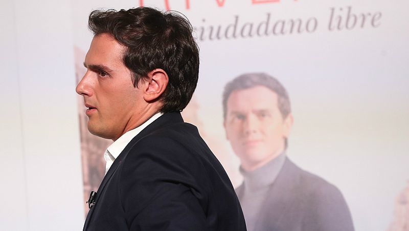 Albert Rivera reaparece en televisión y se disparan las búsquedas de Google de cuánto mide