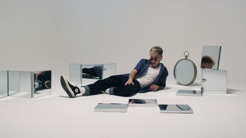 Hugo Cobo presenta "Intenta Olvidarme": "No veo necesario coger un estilo para lanzar mi carrera"