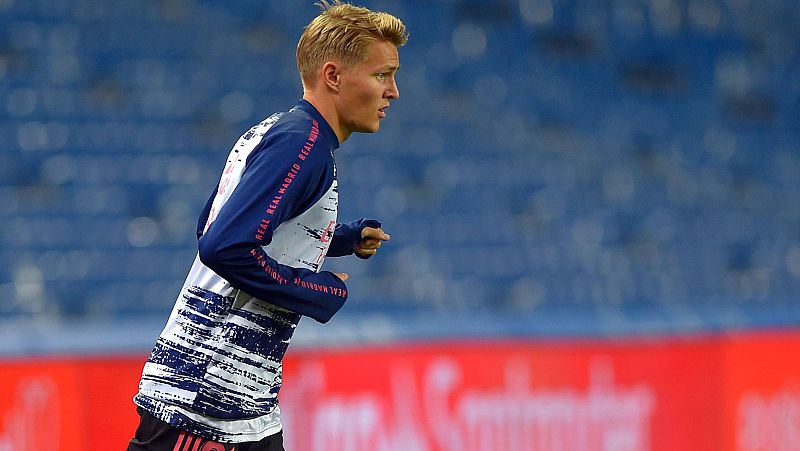 Odegaard entrena con normalidad tras confirmarse su negativo