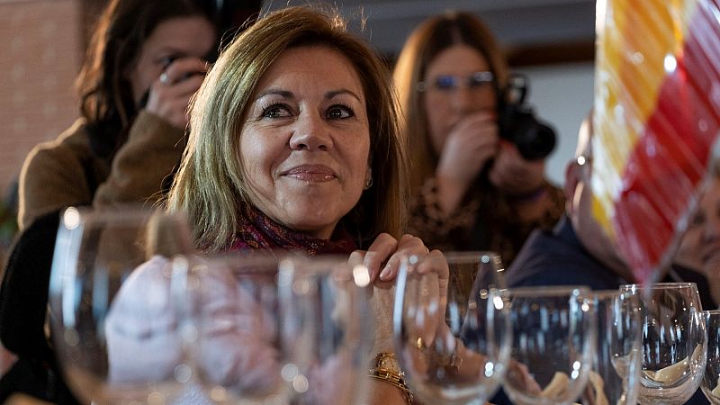Villarejo asegura en una grabación que Cospedal le debe 100.000 euros "más gastos" por encargos para el PP
