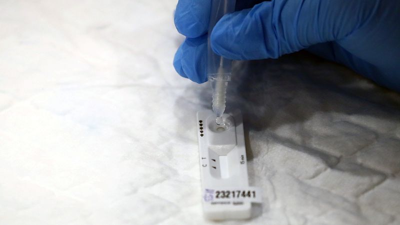 ¿Qué tipos de test hay para detectar el coronavirus y en qué se diferencian?