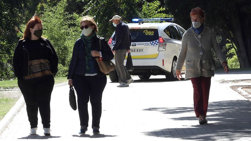 Madrid vive su primer día de cierre con incertidumbre: "Vas con miedo al virus y a las restricciones"