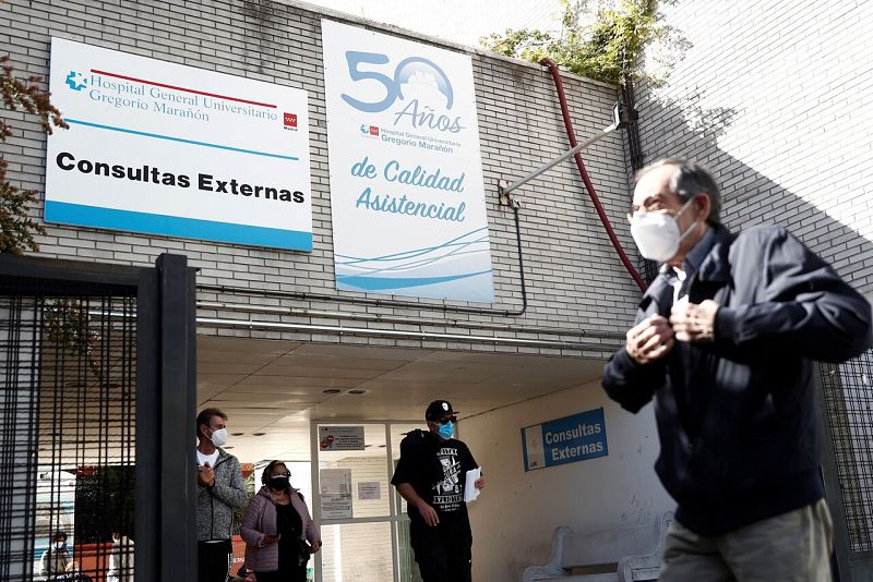 Sanidad duda del descenso de casos en Madrid y lo achaca a la adaptación a los nuevos test de antígenos