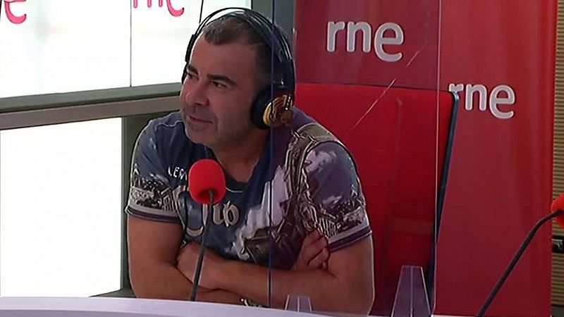 Jorge Javier Vázquez: "Cuando te dicen que te podrías haber muerto te liberas y aprendes a vivir"