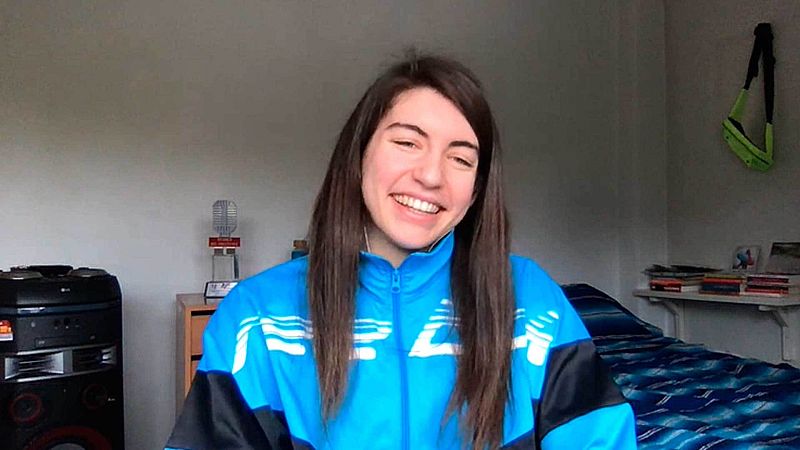 ¿Qué piensas del debate sobre patriotismo y banderas tras el anuncio de Sara Socas para Correos?