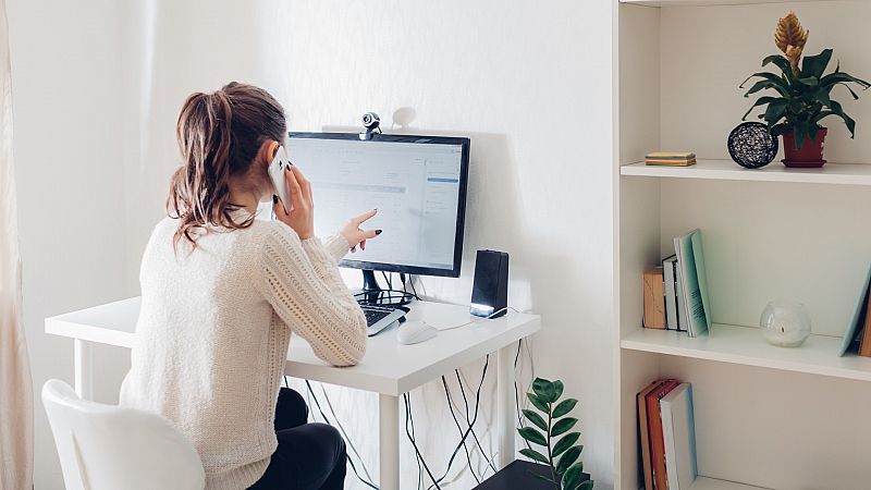 La ley del teletrabajo entra en vigor este martes: será voluntario, reversible y con los mismos derechos