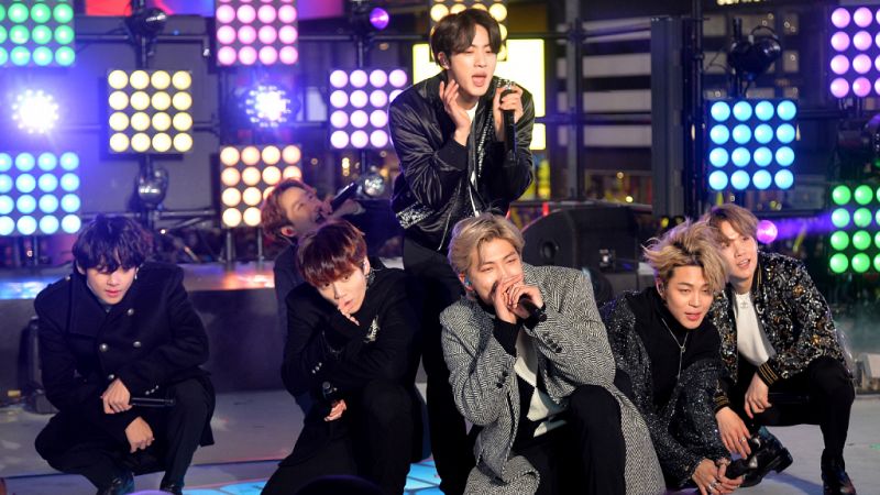 BTS supera su récord y vende casi un milón de entradas para su concierto virtual 'Map Of The Soul ON:E'
