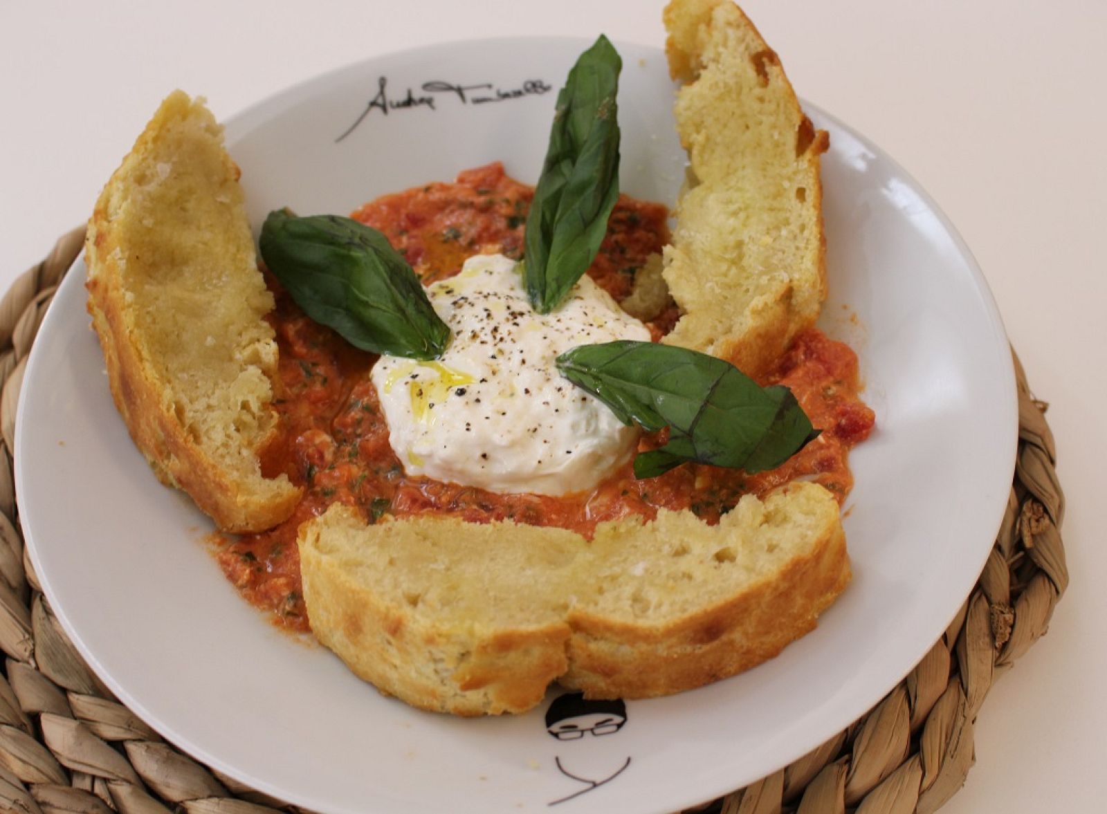 Papa al pomodoro con focaccia | Ver