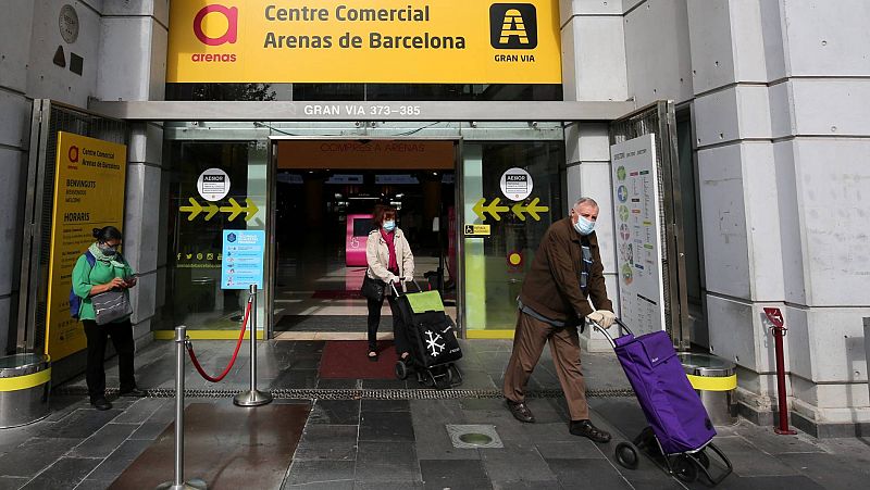 La epidemia avanza sin freno en Cataluña, que ya roza los mil hospitalizados por coronavirus