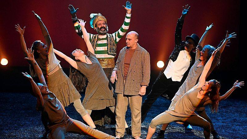 Pepe Viyuela: "En el circo la mujer ha podido demostrar que es tan valiente como el hombre"