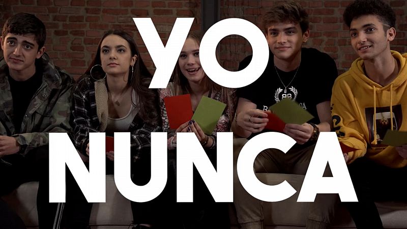 Los protagonistas de 'HIT' juegan al 'Yo nunca'