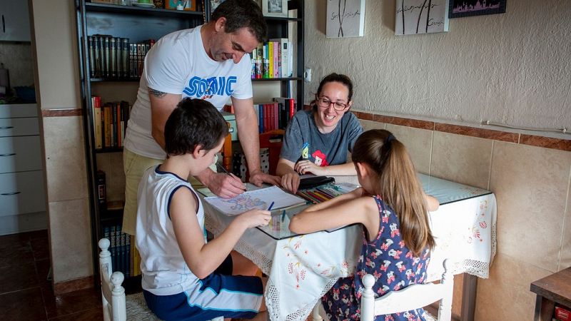 La pobreza infantil se agrava con la COVID: alcanzará a uno de cada tres niños