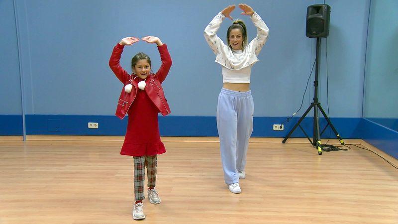 Sole y Vicky te retan al #PalanteChallenge: Aprndete la coreografa de "Palante"!