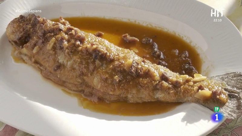 Receta de trucha fresca empanada con jamón ibérico y tomate