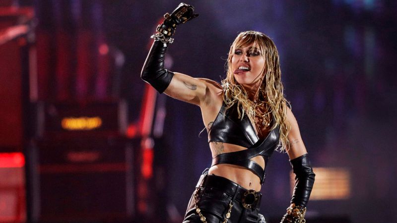 Las dos veces en las que Miley Cyrus paralizó el mundo con sus covers