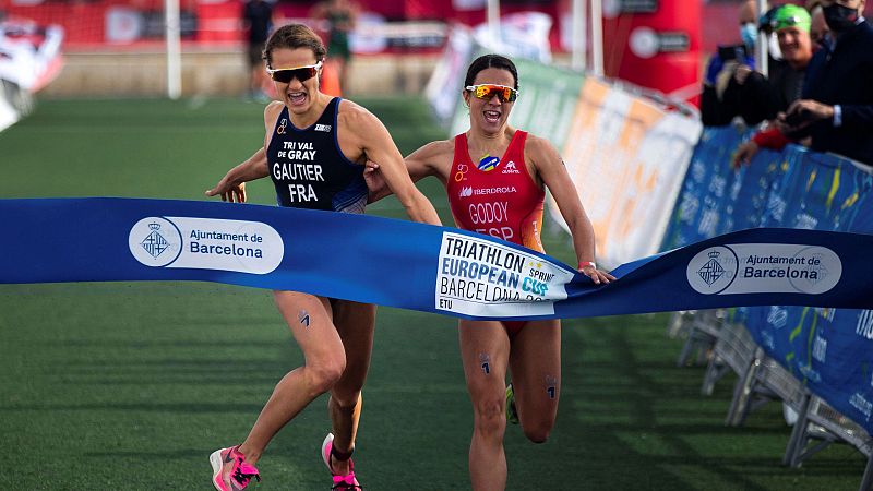 Blummenfelt y Gautier ganan la Copa de Europa en Barcelona; Gómez Noya y Godoy, segundos