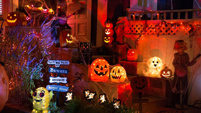 ¡5 planazos para celebrar Halloween en casa!