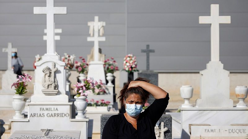 Un año sin despedidas, también en el día de Todos los Santos: "Lo que uno lamenta es no poder decir adiós"