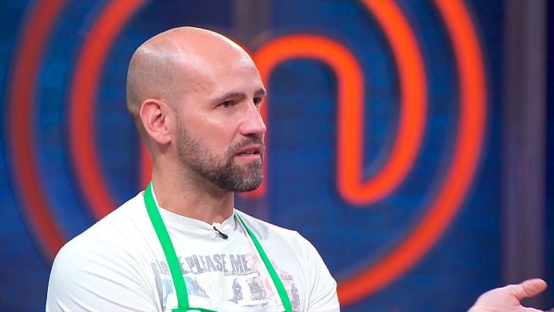 Gonzalo Miró en Masterchef Celebrity sobre Flo: "Lo único que hace este montón de mierda es contaminar el grupo"