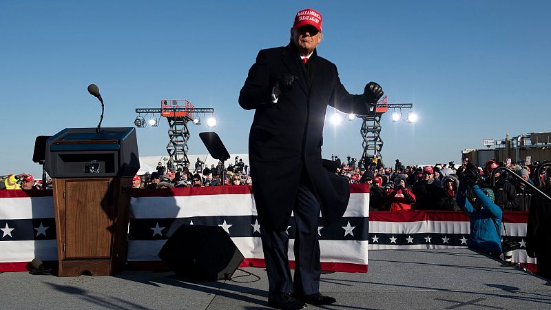 Trump y Biden se ven ganadores a pocas horas de empezar el recuento de los votos