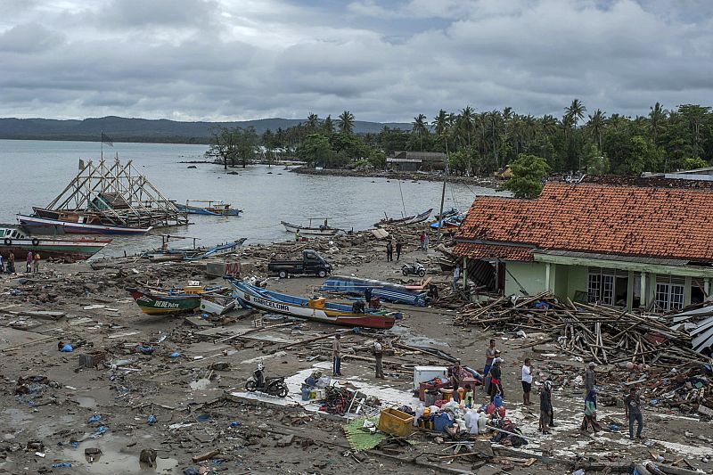 ¿Cómo se forma un tsunami y qué los diferencia de las olas comunes a las que estamos acostumbrados?